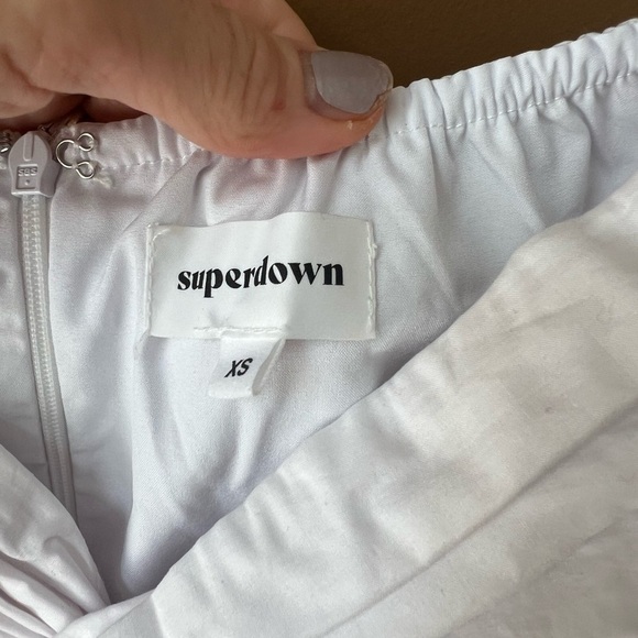 Superdown Revolve Flynn White Ruched Sleeve Tie Front Mini Dress Size XS Y2K - Picture 4 of 7